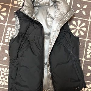 Nike vest